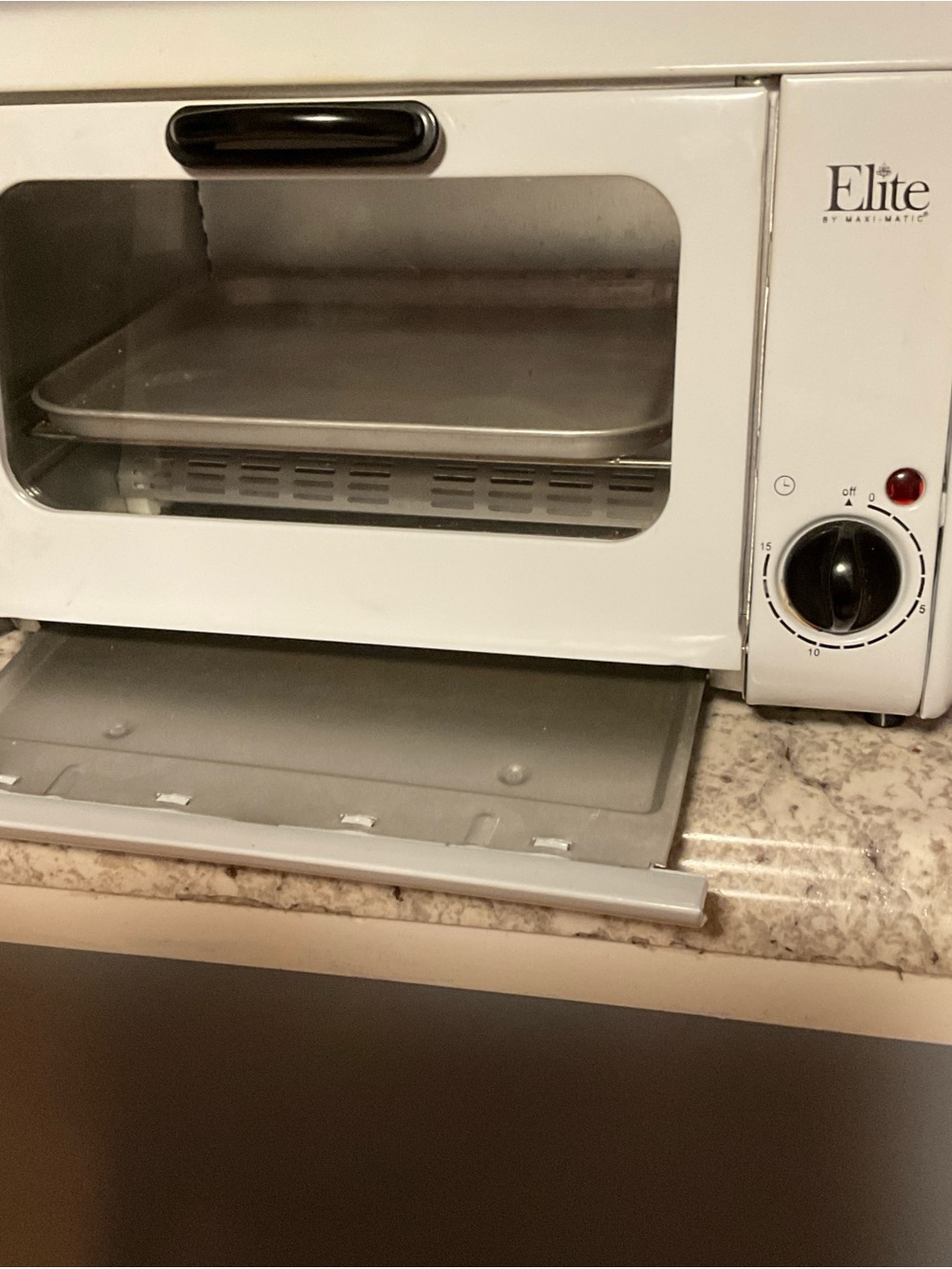 Elite White Countertop Toaster Oven